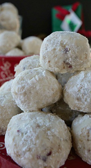 Cranberry Walnut Cookie Balls