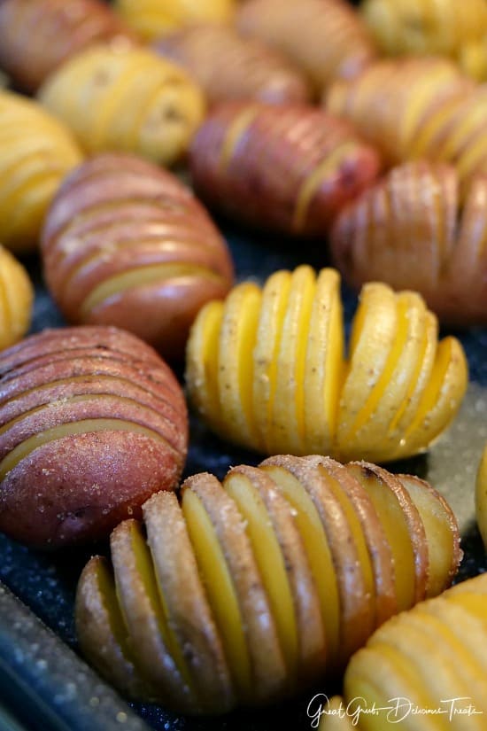 Bite-Size Hasselback Potatoes