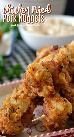 These Chicken Fried Pork Nuggets tastes delicious, have the perfect blend of seasoning and fried to perfection. #southernfried #comfortfood #pork #southernfood #greatgrubdelicioustreats