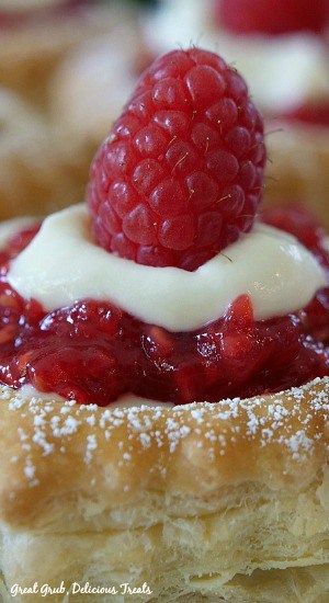 Raspberry Cream Cheese Pastries have a cream cheese and raspberry filling inside a flaky puff pastry.