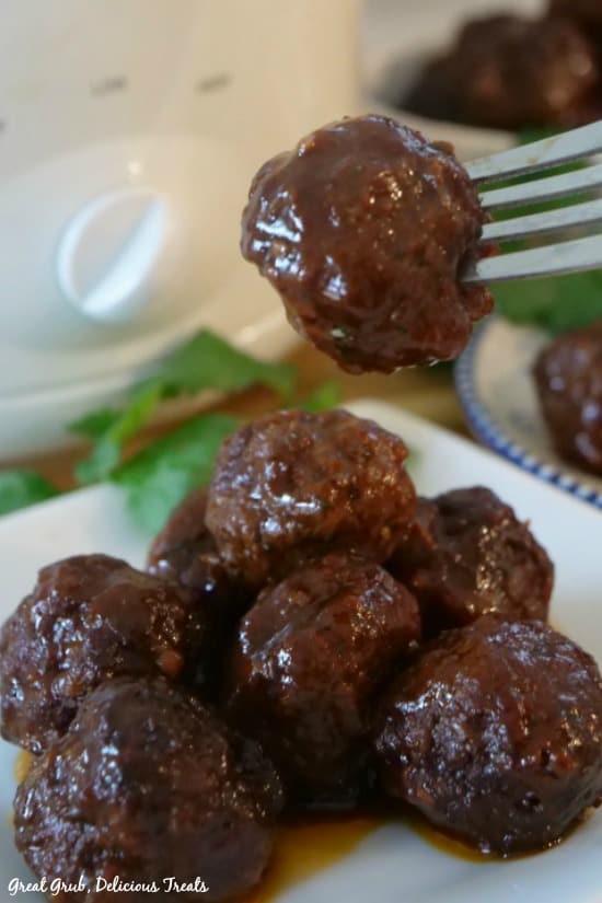 Crock Pot Barbecue Meatballs are delicious, savory and easy to make.