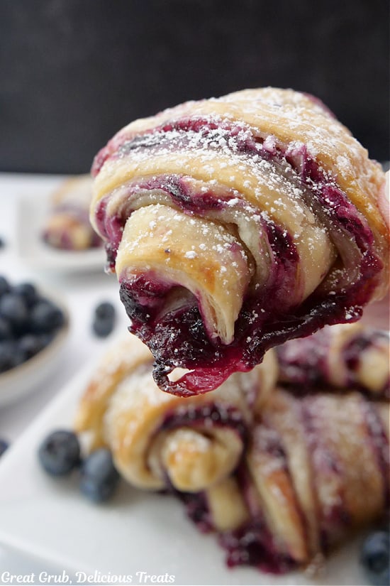Blueberry Cream Cheese Puff Pastry - Great Grub, Delicious Treats